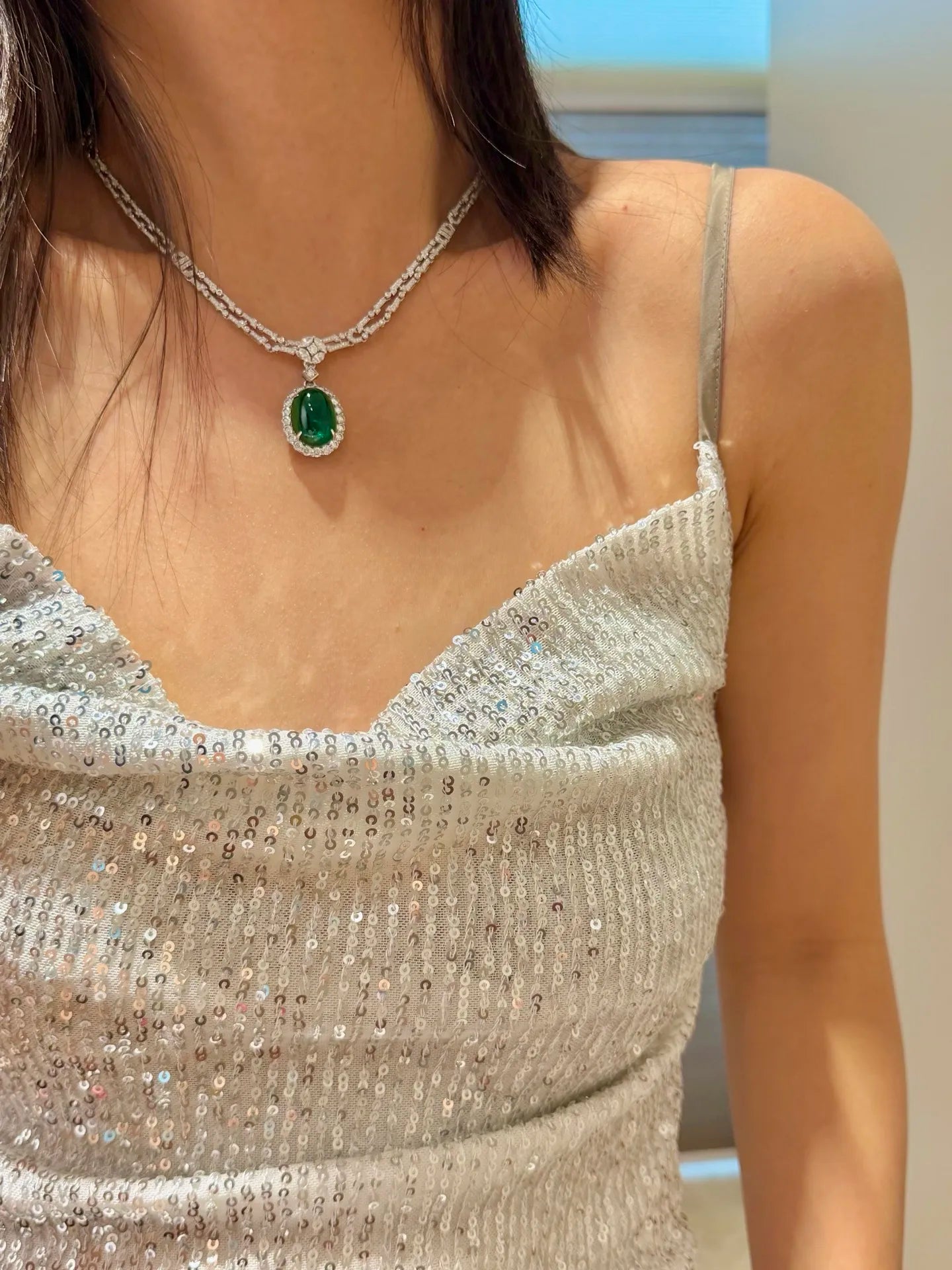 G18K White Gold 15.72ct Natural Green Emerald Necklace