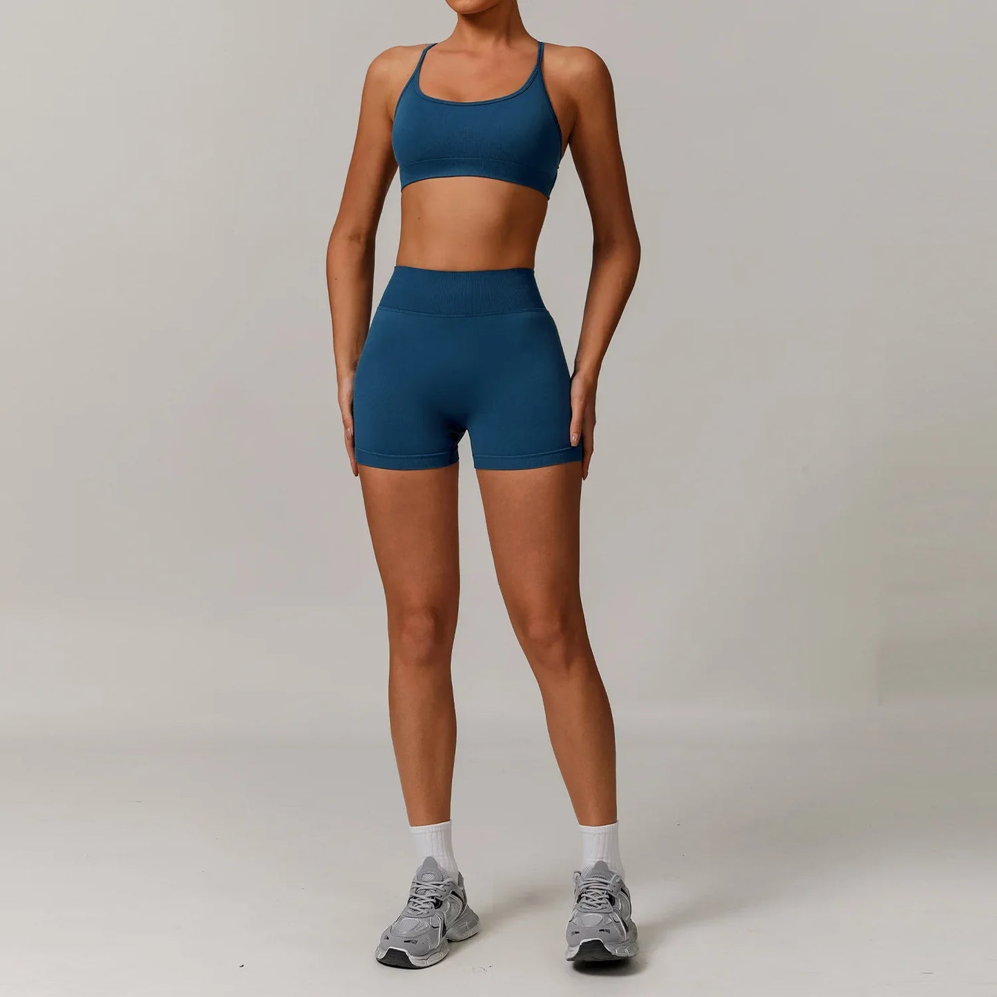 Women's Seamless Yoga Set – 2/3 Piece Gym Suit
