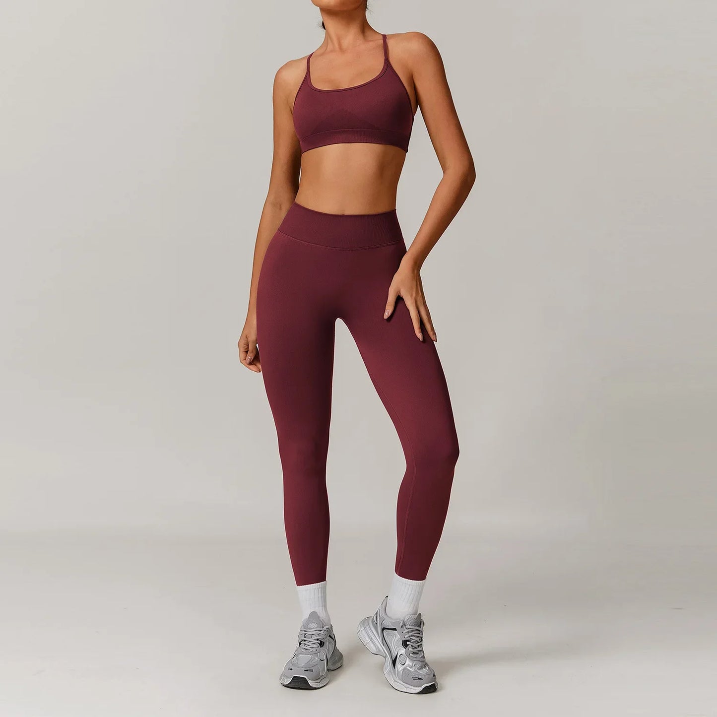 Women's Seamless Yoga Set – 2/3 Piece Gym Suit