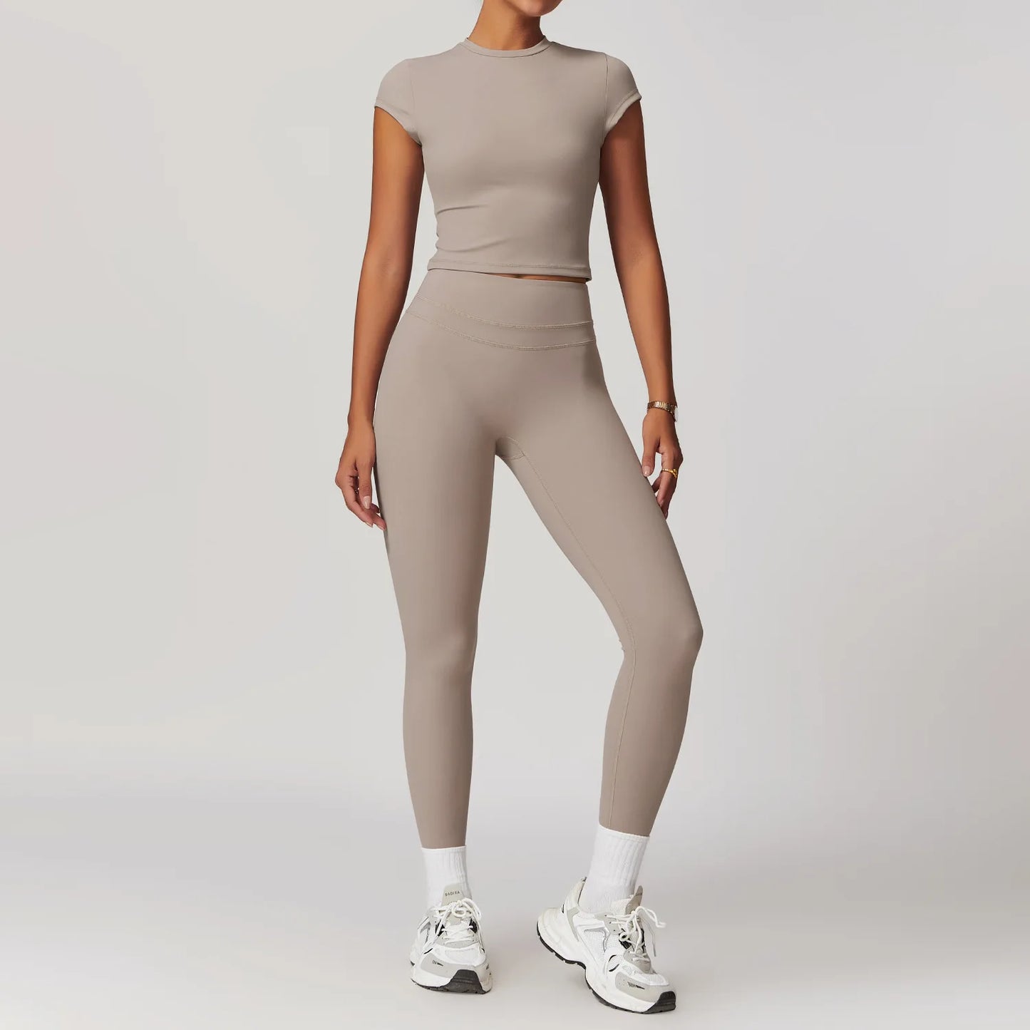 2-Piece Women's Yoga Set – Sports Bra & Leggings
