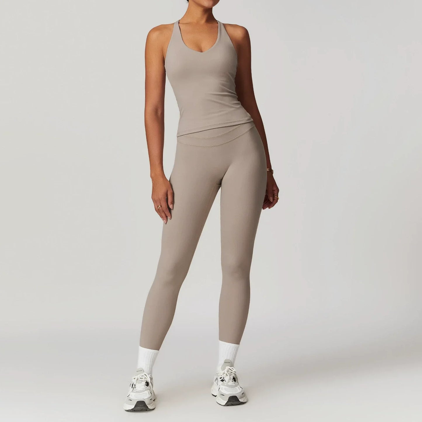 2-Piece Women's Yoga Set – Sports Bra & Leggings