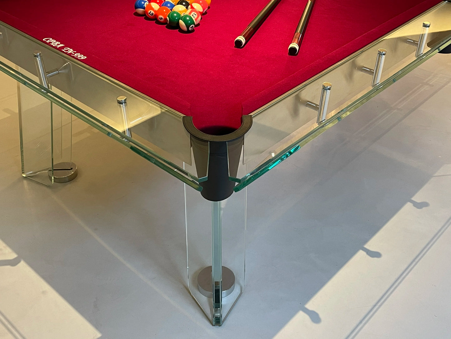 Customizable Black 8-Ball Snooker Pool Table – Full Set