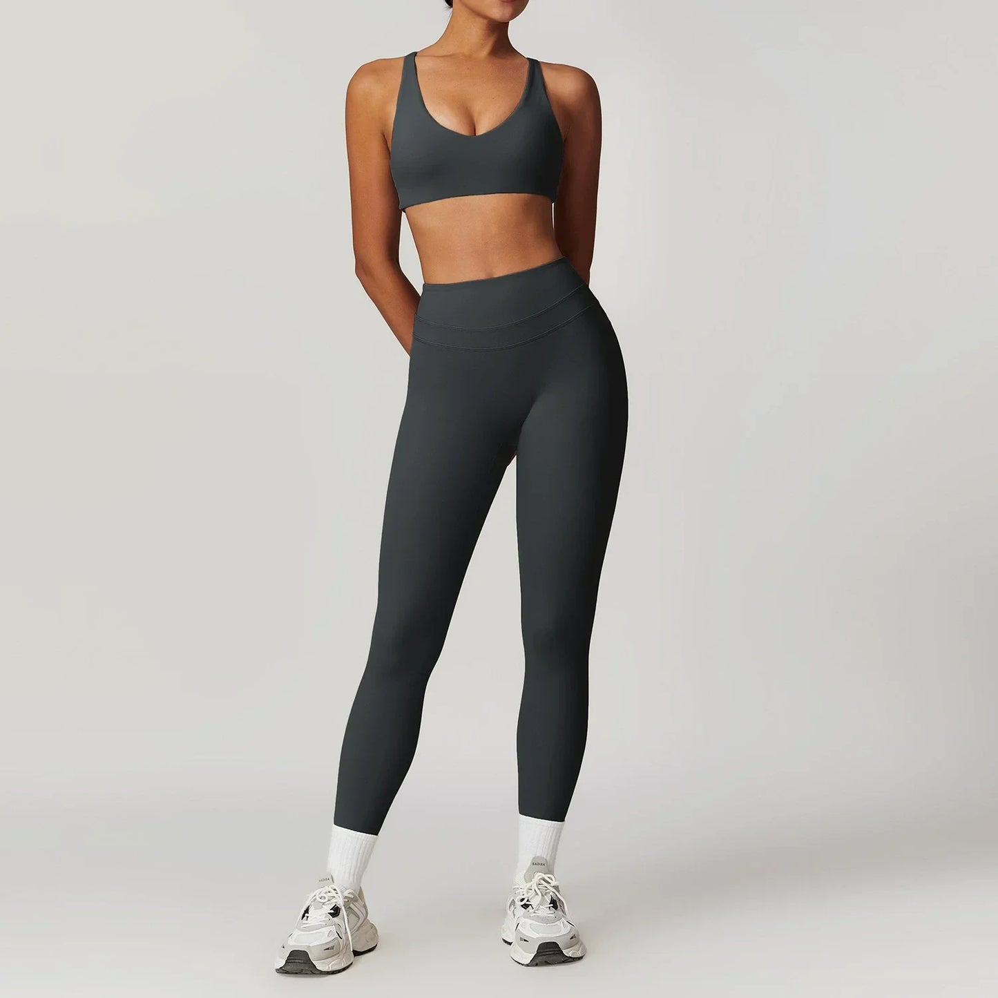 2-Piece Women's Yoga Set – Sports Bra & Leggings