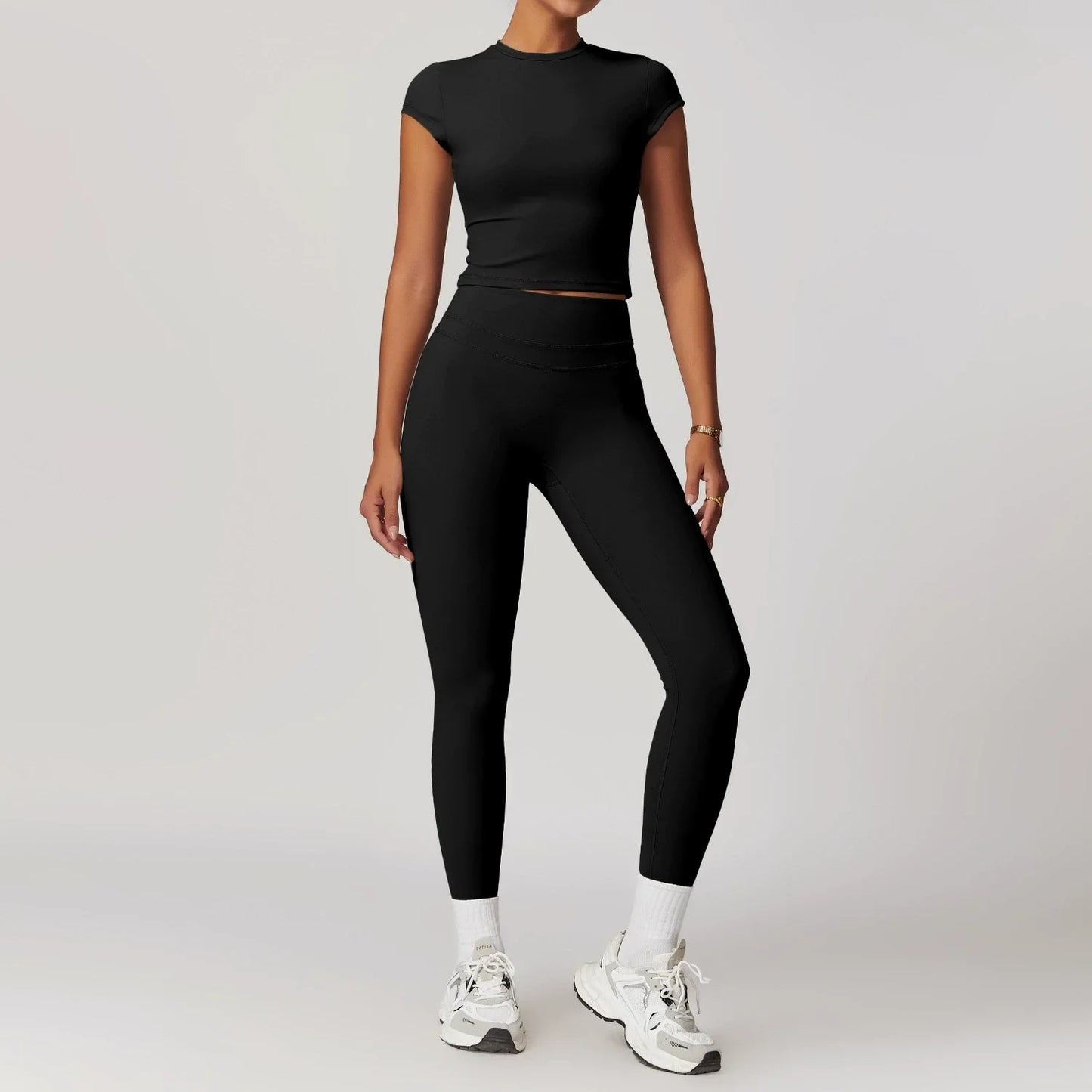 2-Piece Women's Yoga Set – Sports Bra & Leggings